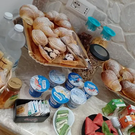 La Stella Dei Venti Bed & Breakfast 3*