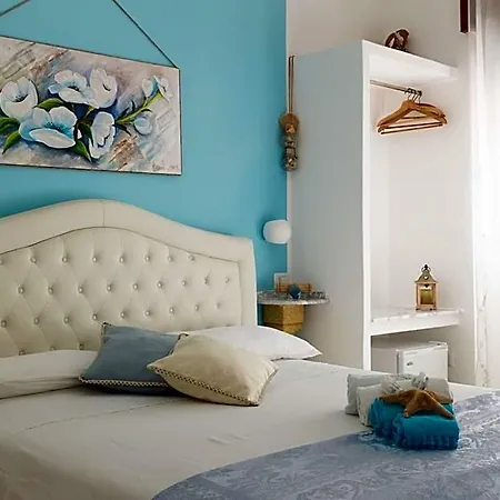 La Stella Dei Venti Bed & Breakfast 3*